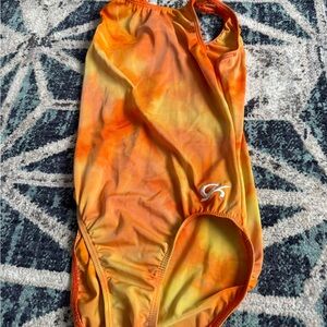 Go size adult small Leo